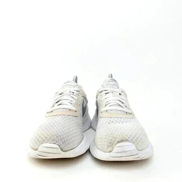 Nike Tanjun White Running Shoes - 9 - Picture 6 of 10